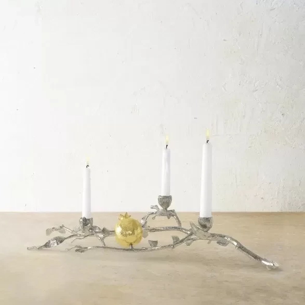 Главные сочетания сезона: металл, стекло и текстиль в новогоднем интерьере