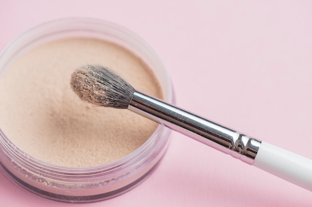 Как закрепить макияж, чтобы он держался целый день и не терял своего первоначального вида?