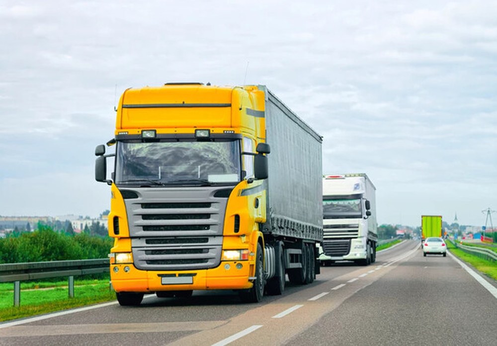 Как обеспечить полное и корректное оформление всех таможенных и сопроводительных документов для беспрепятственной международной доставки?