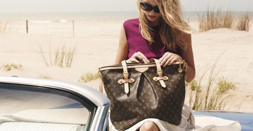 Почему большие кожаные сумки – идеальный вариант для активного образа жизни