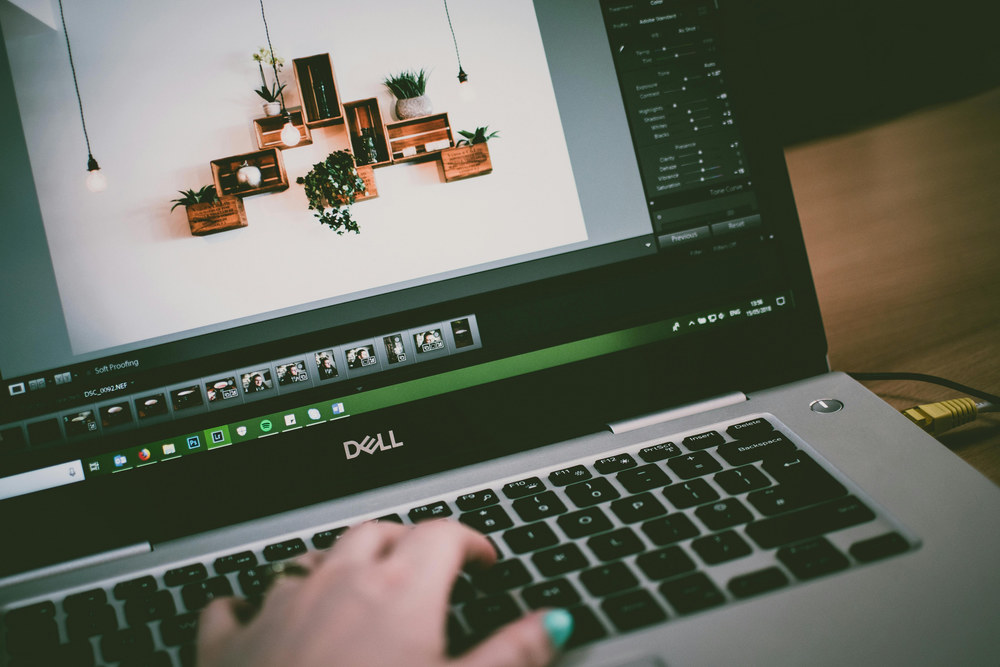 Б/у ноутбук Dell: выбор по проверяемым критериям